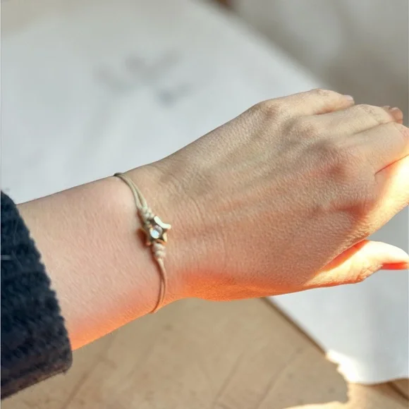 Iridescent Star Cord Bracelet in Gold and Cream - Women Jewelry - Picture 2 of 4